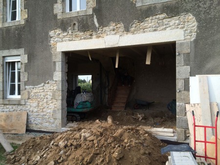 Der neue Granitsturz für die Schiebetür